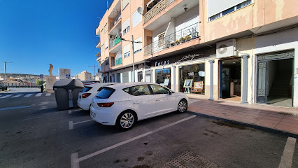 Fotos a.Fábrega - Fotógrafo en Albox AF1QipM4_BTk3_U0rNXKvxcMUsrJ9a6W8F0E00Pnjr9A=w426-h240-k-no