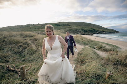 Fotógrafo de Bodas Coruña Manuel Triñanes - Fotógrafo en Sombreu AF1QipMKhCNX3O-y7662Saq-rEoDxNnbRF40NhSvByPI=w408-h271-k-no