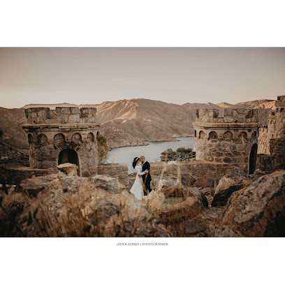Fotógrafo de Bodas Javier Asenjo - Fotógrafo en Urbanova AF1QipNIXo1J9CuQleFndjMu_1G5CBGHnFVuw4e71OpI=w408-h408-k-no
