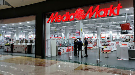 MediaMarkt - Fotógrafo en Vitoria-Gasteiz AF1QipOFymoSLGHv-mbM8KfDnuwphm9MiTx231Vsb_IV=w430-h240-k-no