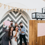 Risbox I Fotomatón en Valencia para Bodas y Eventos - Fotógrafo en AF1QipPe0w4SE40rrB0k8gT2UKBHl-6mtTOzQmAhHi4t=w408-h272-k-no